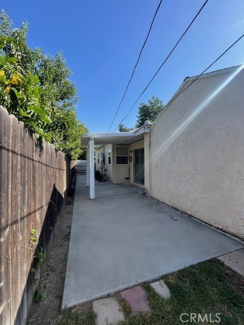 2807 Lincoln Dr, San Bernardino, CA 92405 - photo 30