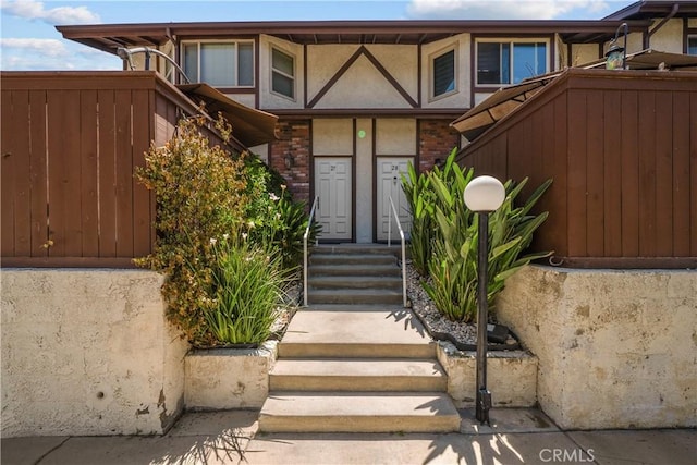 10480 Sunland Blvd Unit 27, Sunland, CA 91040 - photo 2