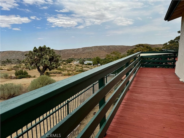 28714 Cruthers Creek Rd, Pearblossom, CA 93553 - balcony featuring a mountain view