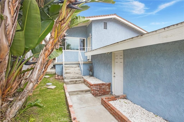 34561 Calle Portola, Dana Point, CA 92624 - property entrance with stucco siding