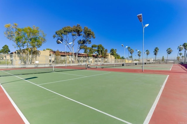 4600 Lamont St Unit 106, San Diego, CA 92109 - view of tennis court with community basketball court