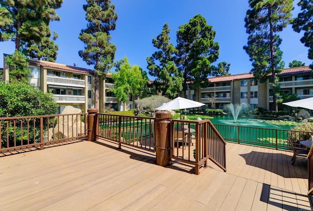 4600 Lamont St Unit 106, San Diego, CA 92109 - view of deck