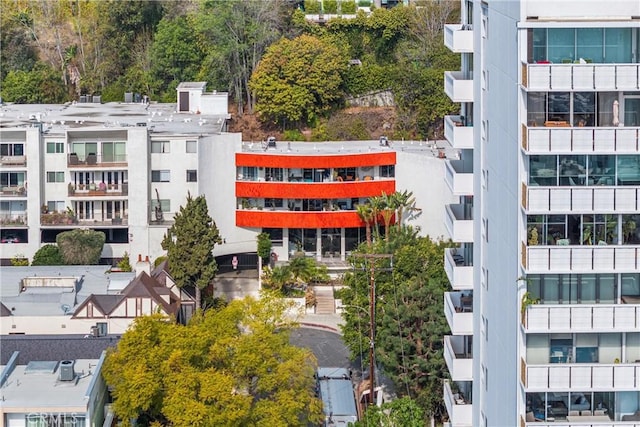 1230 Horn Ave Unit 101, West Hollywood, CA 90069 - view of apartment building / complex