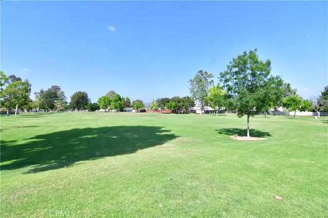 9 Aberdeen St, Irvine, CA 92620 - view of home's community with a lawn
