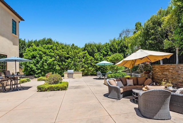 16210 Bluestar Way, San Diego, CA 92127 - view of patio featuring exterior kitchen, an outdoor hangout area, and outdoor dining area