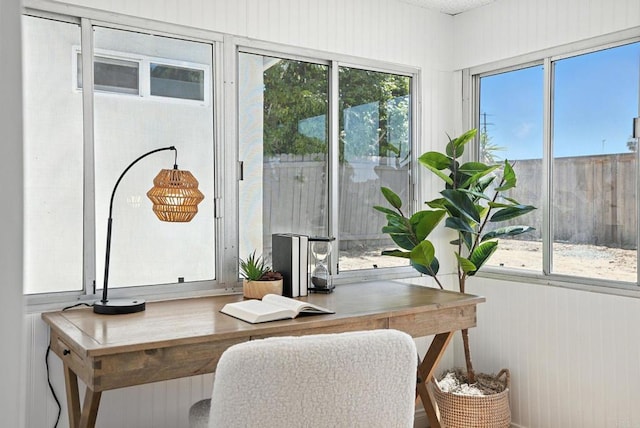 4862 Kesling Ct, San Diego, CA 92117 - view of home office