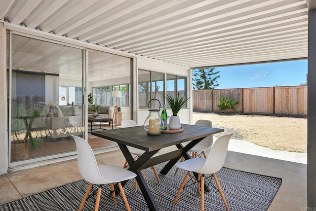 4862 Kesling Ct, San Diego, CA 92117 - fenced backyard featuring outdoor dining space and a patio area