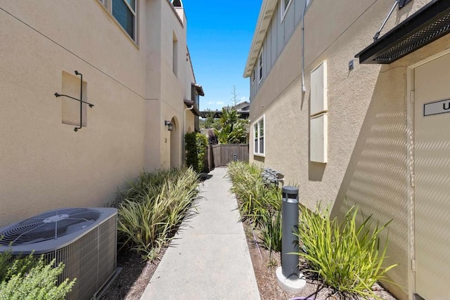 1925 Avenida Senecio Unit 2, Chula Vista, CA 91913 - view of property exterior with stucco siding
