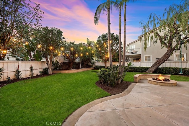 507 Corte Del Oro, San Clemente, CA 92673 - fenced yard featuring an outdoor fire pit and a patio area