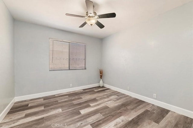 3920 Roxbury Dr, Hemet, CA 92545 - spare room with wood finished floors and a ceiling fan