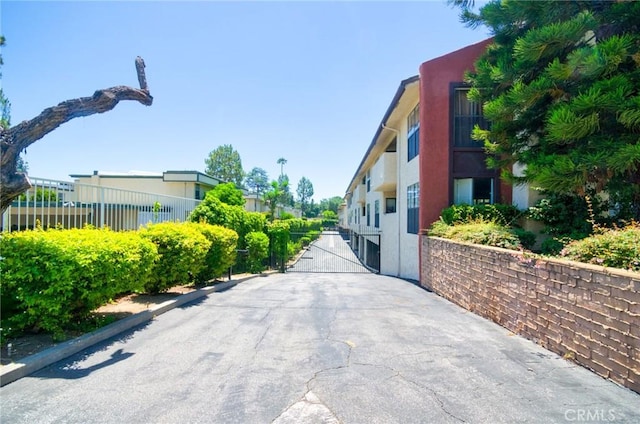 535 W Duarte Rd Unit 14, Arcadia, CA 91007 - view of asphalt driveway