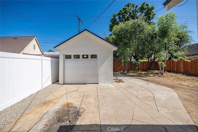 1951 Wagner St, Pasadena, CA 91107 - detached garage with concrete driveway