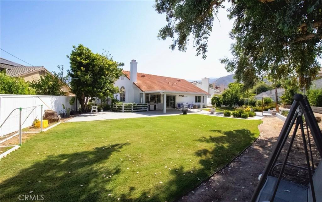 15303 Lakebreeze Ln, Lake Elsinore, CA 92530 - photo 1