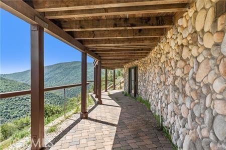 7385 Cosmit Ln, Julian, CA 92036 - view of patio / terrace