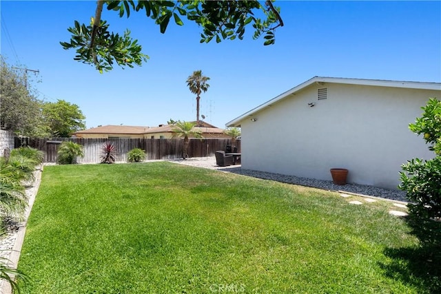 10171 Kukui Dr, Huntington Beach, CA 92646 - view of yard