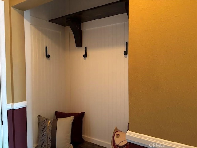 6914 Andasol Ave, Van Nuys, CA 91406 - view of mudroom