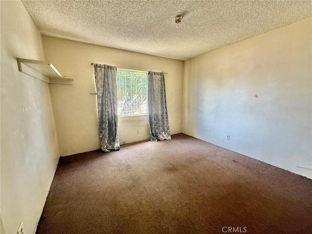 2516 Tamora Ave, South El Monte, CA 91733 - carpeted spare room featuring a textured ceiling