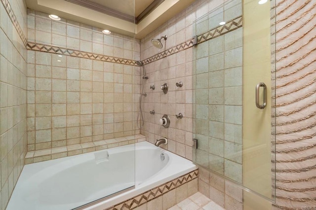 5983 Gaines St, San Diego, CA 92110 - bathroom featuring crown molding