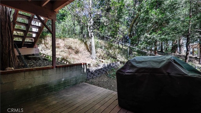 24083 Cresta Dr, Crestline, CA 92325 - deck with grilling area