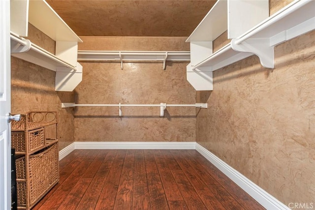 15521 Sandra Ln, Sylmar, CA 91342 - spacious closet featuring hardwood / wood-style floors