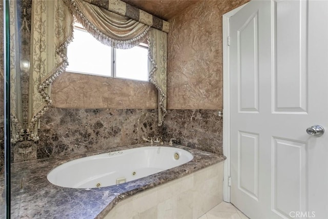 15521 Sandra Ln, Sylmar, CA 91342 - bathroom with a whirlpool tub