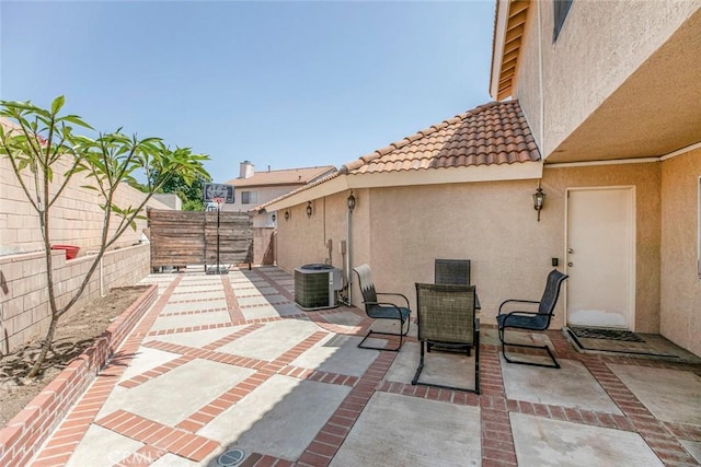 15521 Sandra Ln, Sylmar, CA 91342 - fenced backyard with a patio area and outdoor dining space