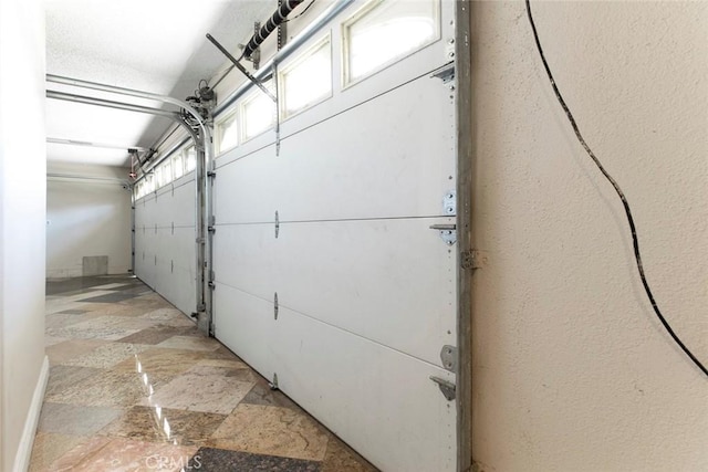 15521 Sandra Ln, Sylmar, CA 91342 - view of garage