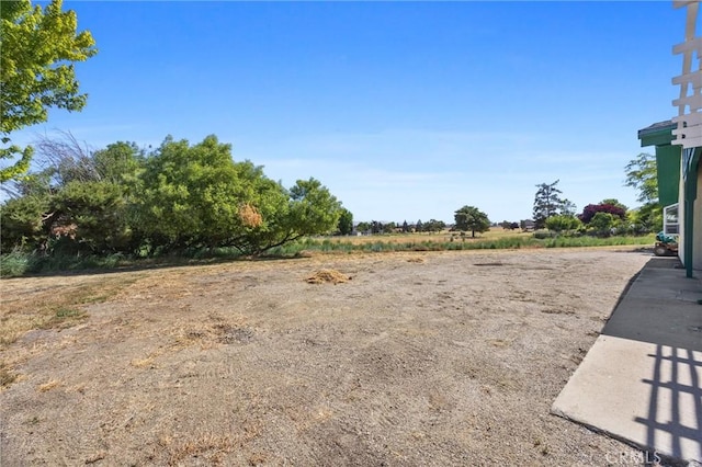 28201 Stallion Springs Dr, Tehachapi, CA 93561 - view of yard