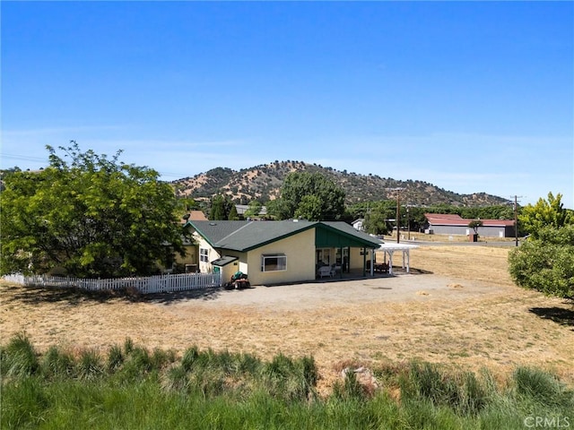 28201 Stallion Springs Dr, Tehachapi, CA 93561 - view of side of home featuring a mountain view