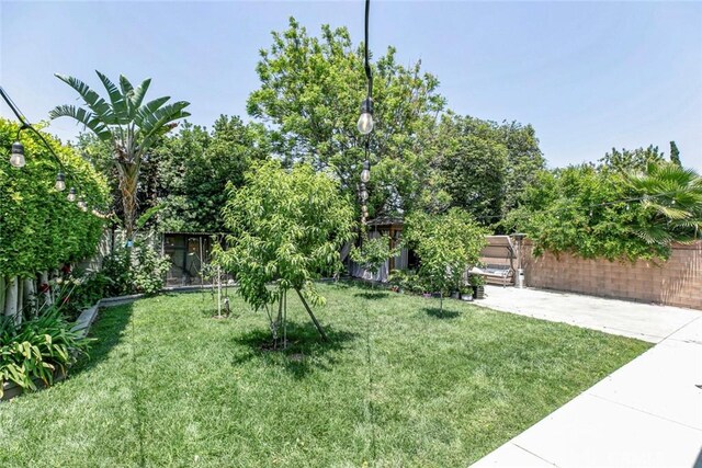 15409 Wyandotte St, Van Nuys, CA 91406 - photo 44