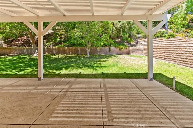 2311 Gillingham Cir, Thousand Oaks, CA 91362 - fenced backyard with a pergola and a patio