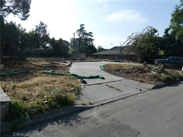 1532 Meadowbrook Rd, Altadena, CA 91001 - photo 1