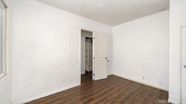 533 E Fredricks St, Barstow, CA 92311 - unfurnished room with wood-type flooring