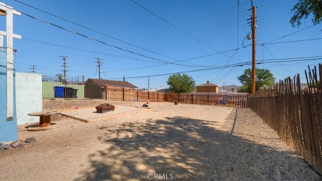 533 E Fredricks St, Barstow, CA 92311 - view of fenced backyard
