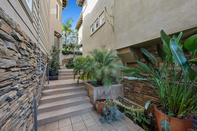 834 S Cedros, Solana Beach, CA 92075 - view of staircase