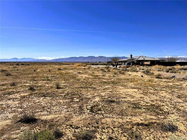 7820 Jacaranda Ave, California City, CA 93505 - photo 9