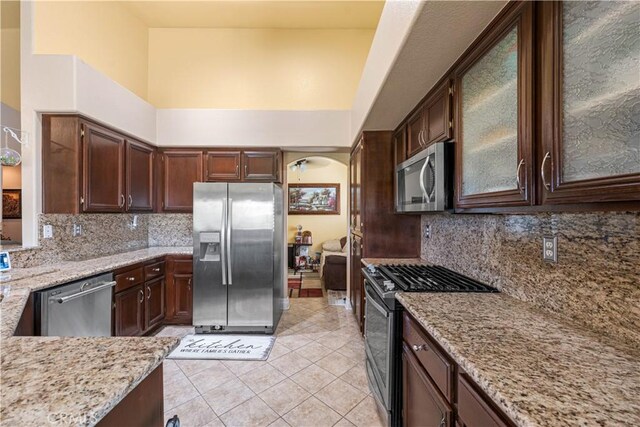 2039 W W Ave J7, Lancaster, CA 93536 - photo 9