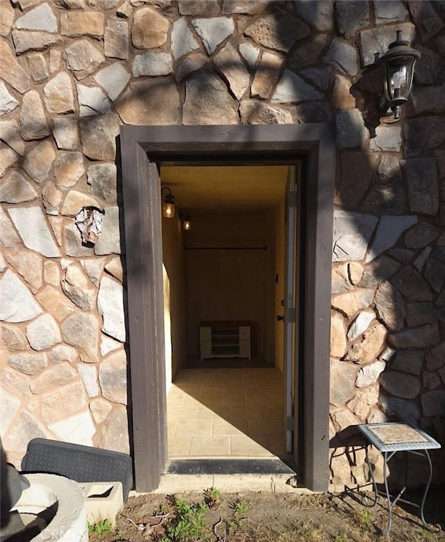 2617 Arbor Dr, Frazier Park, CA 93225 - entrance to property featuring stone siding and heating unit