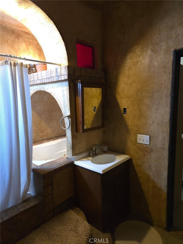 2617 Arbor Dr, Frazier Park, CA 93225 - bathroom with vanity, a bathtub, and a shower with curtain