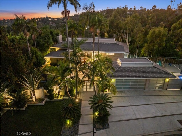 10255 Overhill Dr, Santa Ana, CA 92705 - aerial view of property and surrounding area with a forest
