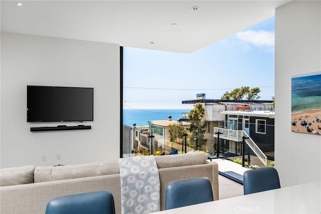 2821 Alma Ave, Manhattan Beach, CA 90266 - living room with a water view and recessed lighting
