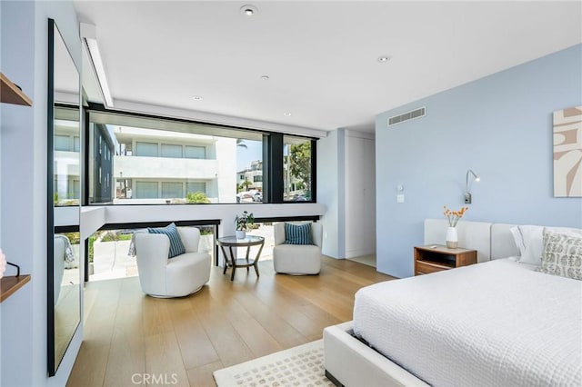 2821 Alma Ave, Manhattan Beach, CA 90266 - bedroom featuring wood finished floors and recessed lighting