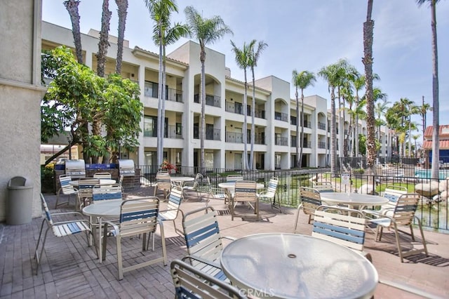 11600 Warner Ave Unit 428, Fountain Valley, CA 92708 - view of patio with outdoor dining space