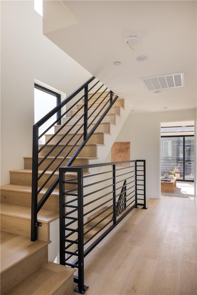 54431/2 Blackwelder, Los Angeles, CA 90016 - photo 9