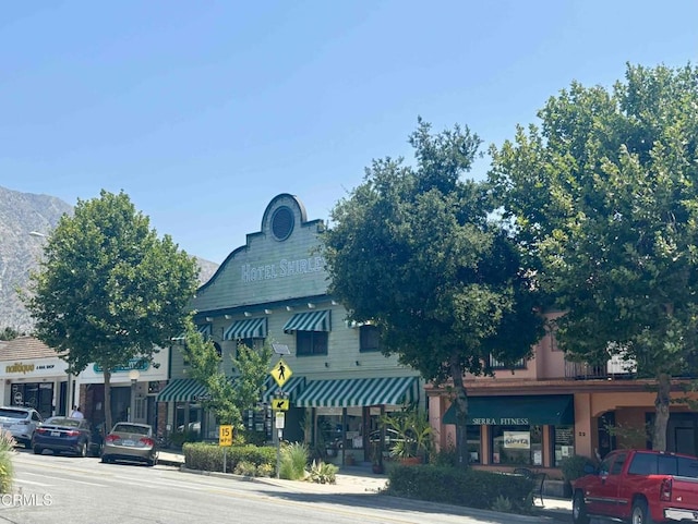455 E Laurel Ave, Sierra Madre, CA 91024 - view of building exterior