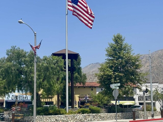 455 E Laurel Ave, Sierra Madre, CA 91024 - exterior view of mountains