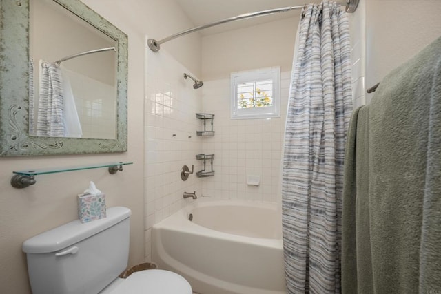 210 Belflora Way, Oceanside, CA 92057 - full bathroom with shower / bath combination with curtain and toilet
