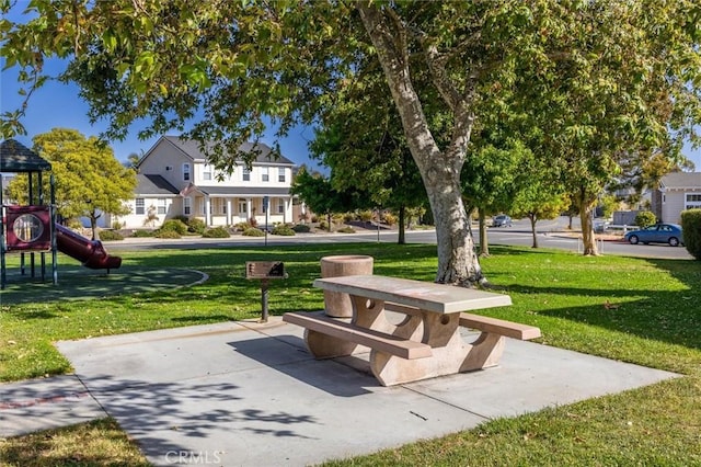 1432 Blackberry Ave, Arroyo Grande, CA 93420 - view of community featuring a lawn