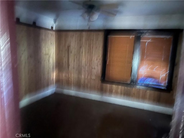 150 N Cambridge St, Orange, CA 92866 - detailed view of ceiling fan