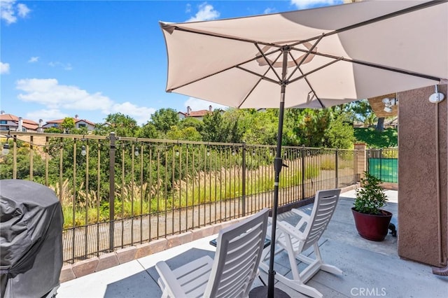 710 S Tourmaline Ct, Anaheim Hills, CA 92807 - view of patio / terrace featuring area for grilling and outdoor dining space
